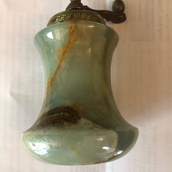 Italian onyx blue green vintage collectible with brass tops salt and pepper set - Picture 8 of 11